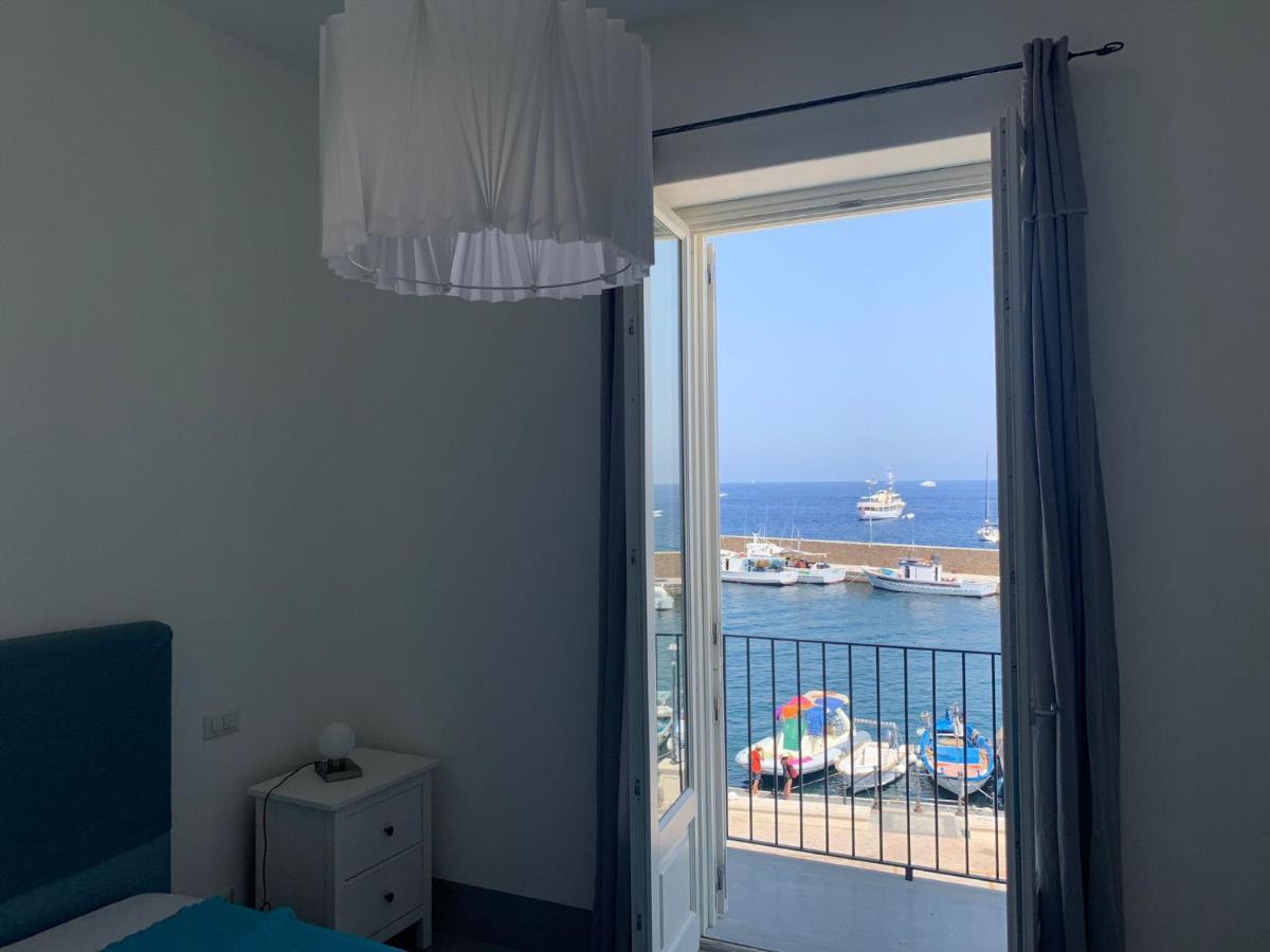 Appartamenti Marina Corta Lipari  Exteriör bild