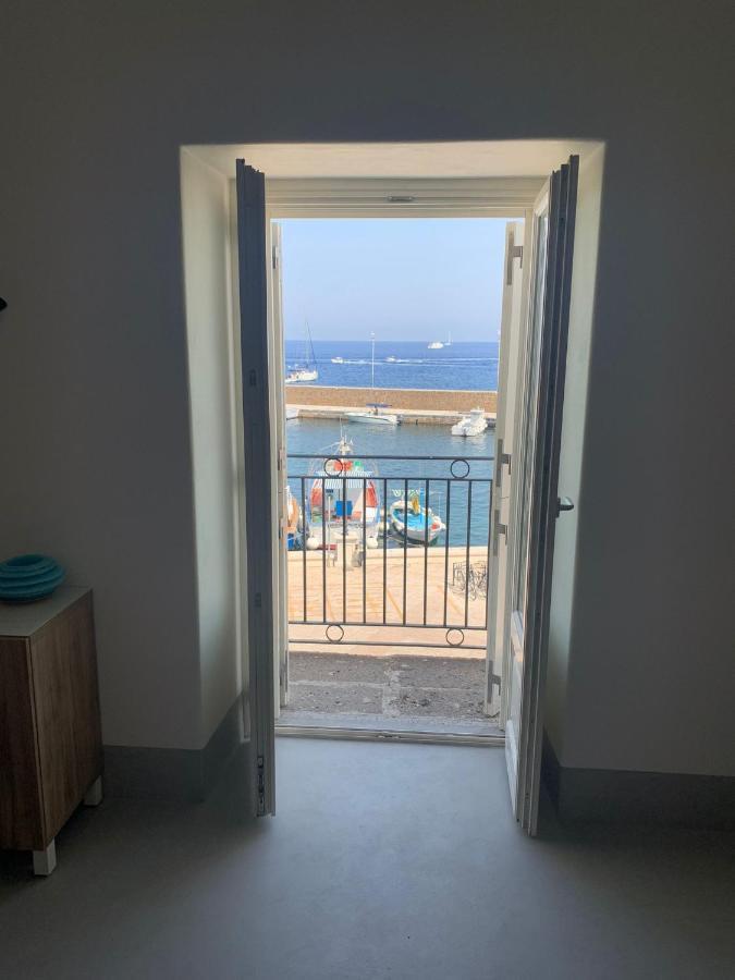 Appartamenti Marina Corta Lipari  Exteriör bild