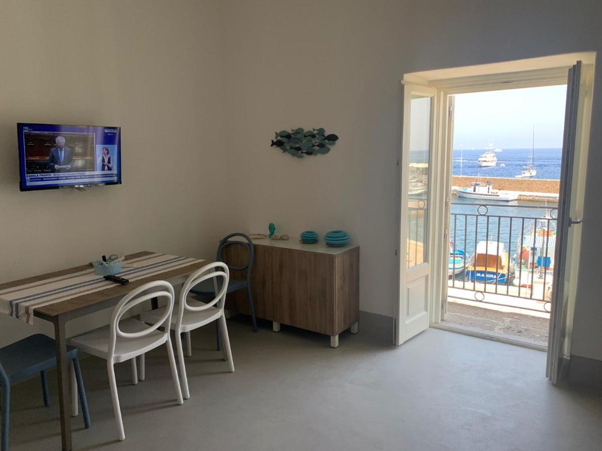 Appartamenti Marina Corta Lipari  Exteriör bild